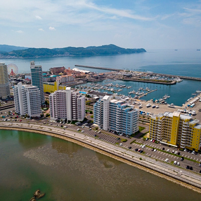 Wakayama Marina City Image